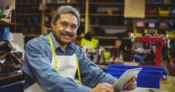 VAGA DE AUXILIAR DE PRODUÇÃO