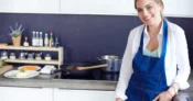 VAGA DE OFICIAL DE COZINHA